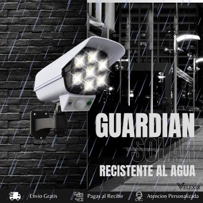 Guardian Solar™ | Lámpara solar tipo cámara de seguridad